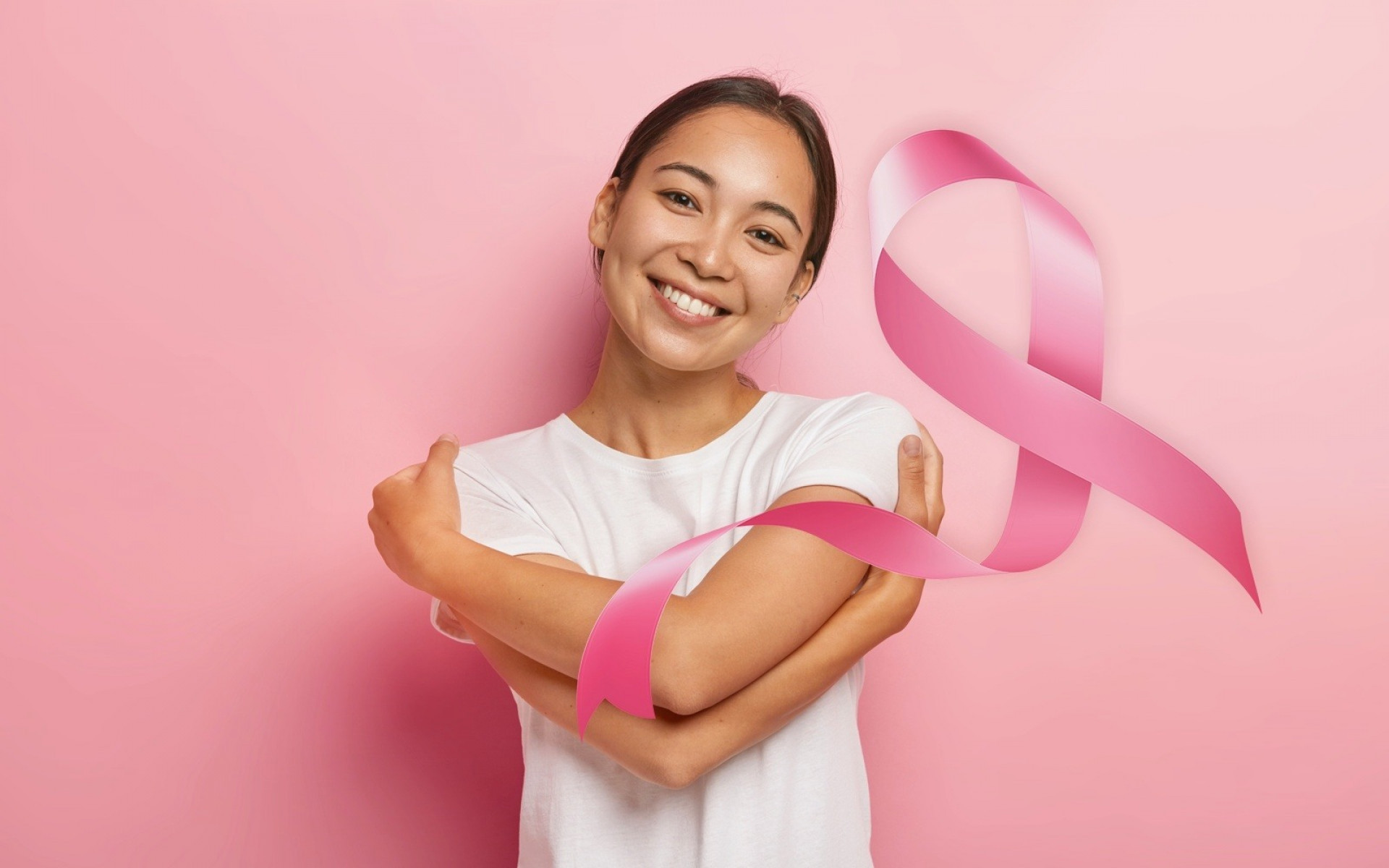 Outubro Rosa: nossa saúde não pode ficar para depois