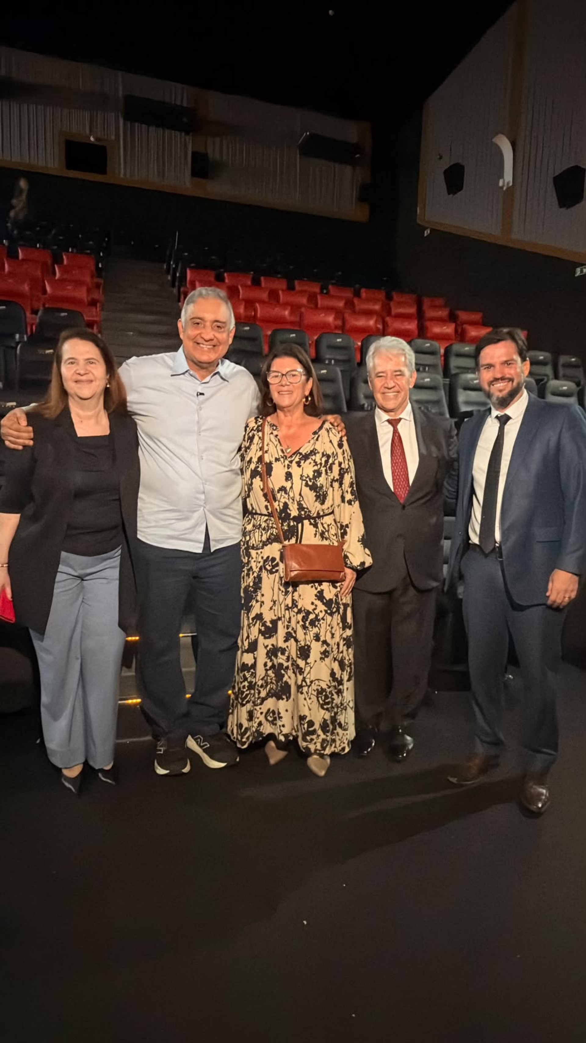 Primeira-dama de Rio das Ostras, M&aacute;rcia Almeida; prefeito, Carlos Augusto Balthazar; desembargadora, Andr&eacute;a Maciel Pach&aacute;; desembargador, Jos&eacute; Mui&ntilde;os Pi&ntilde;eiro Filho e vice-prefeito de Cabo Frio, Miguel Alencar - Ascom