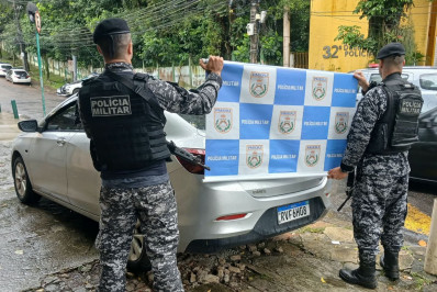 Homem é preso com pistola em carro furtado no Itanhangá