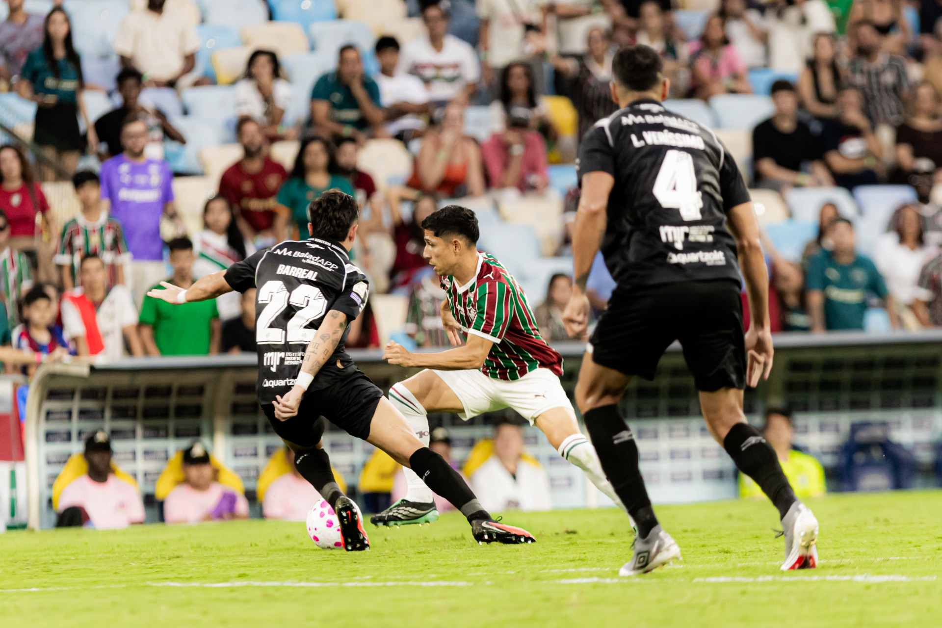 Fluminense enfrentou o Santos, neste domingo (18), no Maracan&atilde;, pelo Brasileir&atilde;o - Marina Garcia/Fluminense