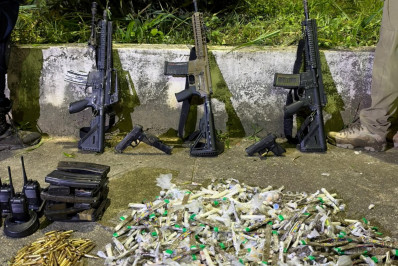 Quatro suspeitos morrem após confronto com PMs em Japeri