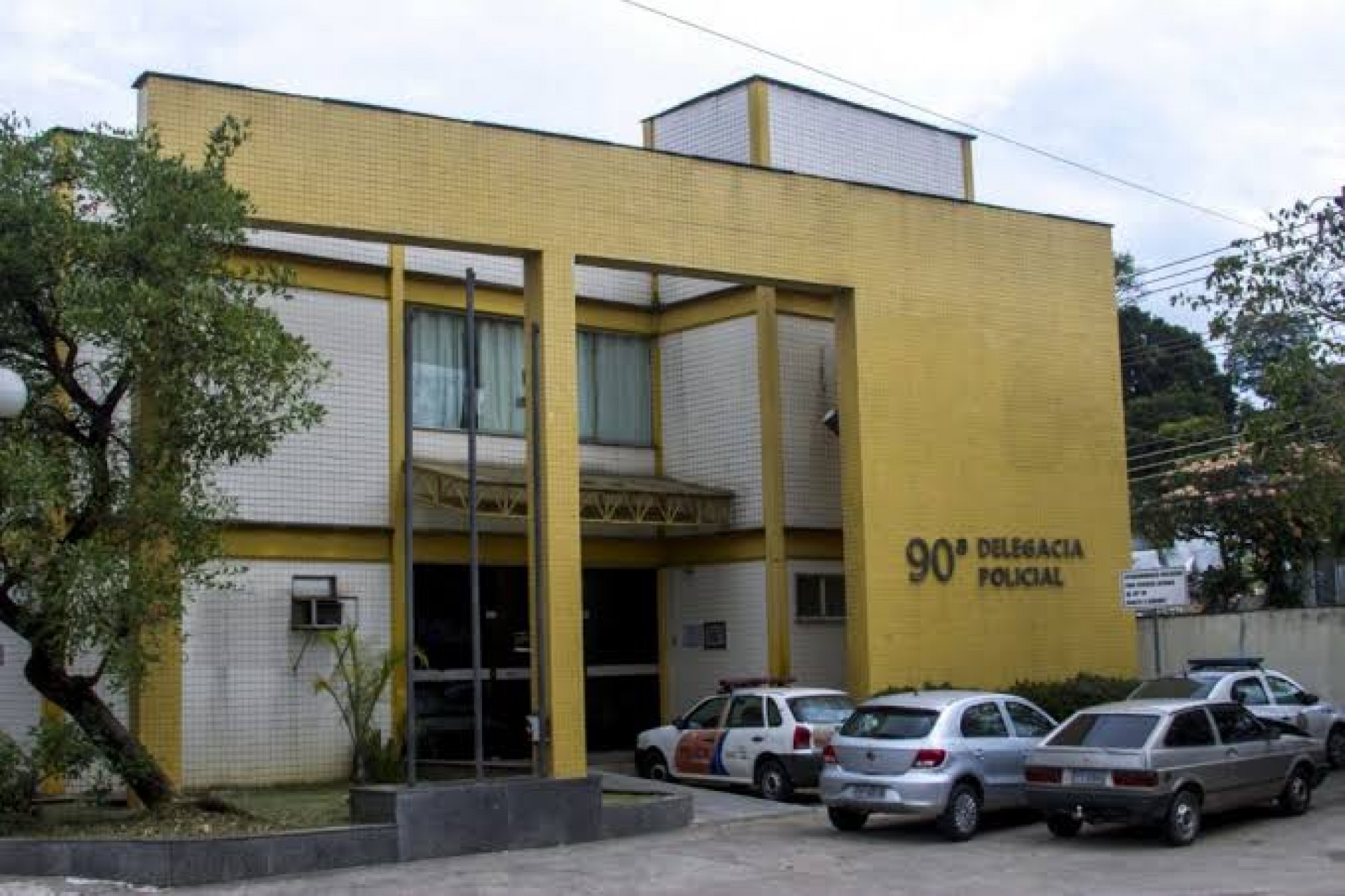 Homem é encontrado morto com marcas de tiros em Barra Mansa