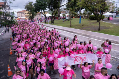 Caminhada Rosa transforma Itaboraí em um mar de solidariedade e prevenção