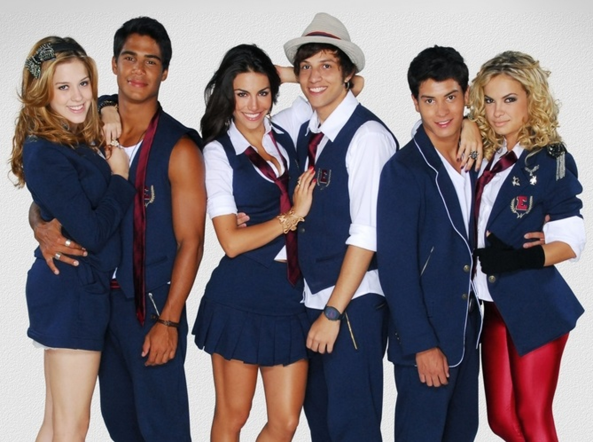 Sophia Abrahão, Micael Borges, Mel Mel Fronckowiak, Chay Suede, Arthur Aguiar e Lua Blanco  - Reprodução