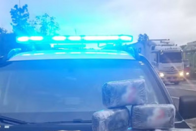 PRF prende homem com 6 kg de cocaína na via Dutra, em Volta Redonda