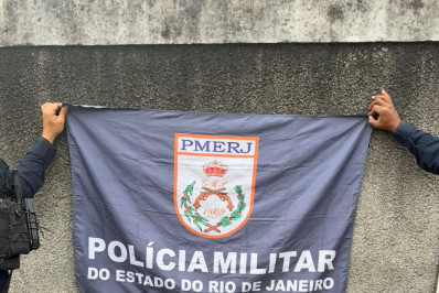 PM apreende três fuzis e equipamento antidrone na Zona Norte