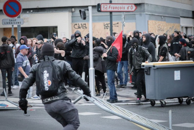 França convoca 70 mil agentes para evitar novos distúrbios neste sábado