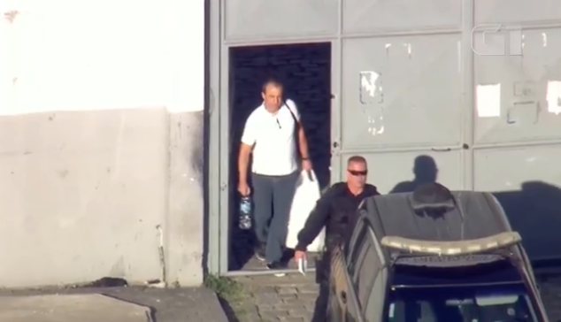 Cabral deixa a Cadeia de Benfica no in&iacute;cio da noite de ontem