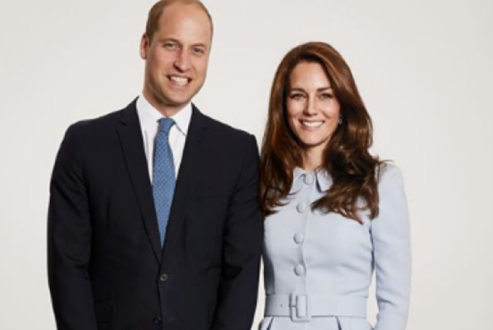 Os filhos do Príncipe William e da Duquesa de Cambridge Kate Middleton, Príncipe George e Princesa Charlotte 