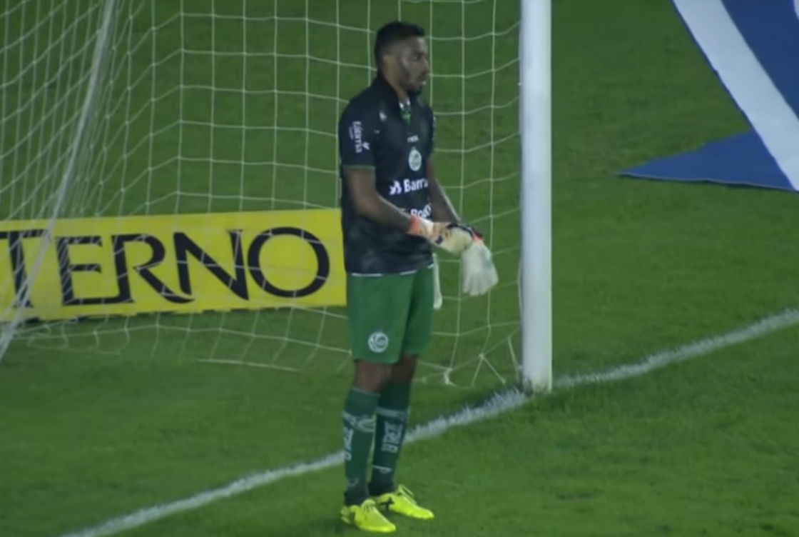 C�sar foi para o gol do Juventude