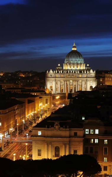 Vaticano condena padre italiano a cinco anos de prisão por porte e distribuição de pornografia infantil  - Reprodução Facebook 