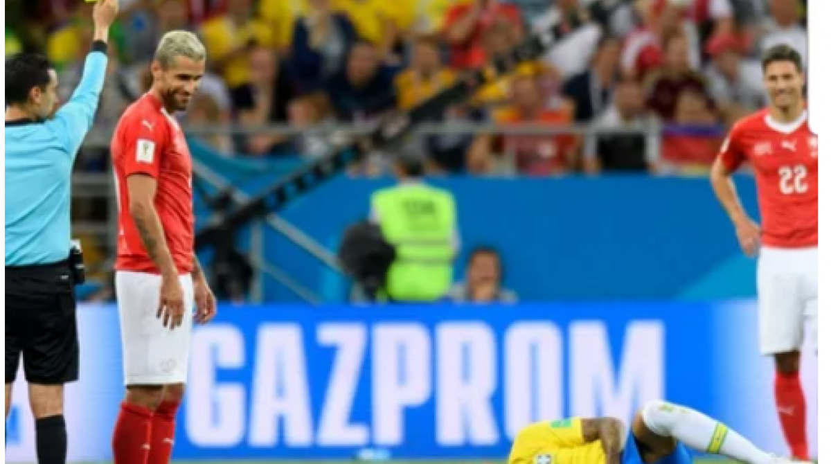 Memes de Neymar 'caindo' viralizam no mundo inteiro 