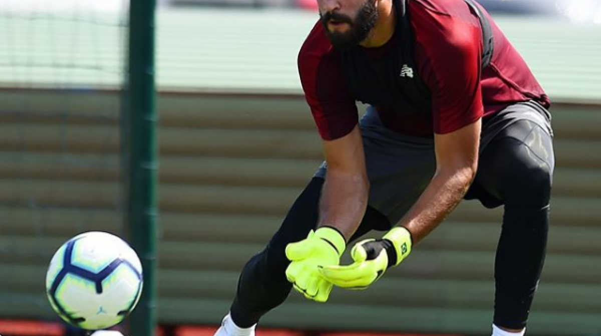 Alisson estrear&aacute; no Liverpool em partida contra o Napoli - Reprodu&ccedil;&atilde;o/Instagram