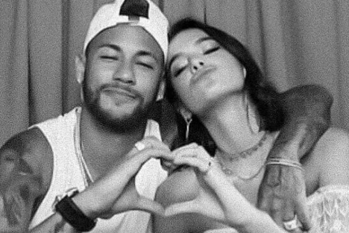 Bruna Marquezine e Neymar quando ainda namoravam - Reprodu&ccedil;&atilde;o Internet