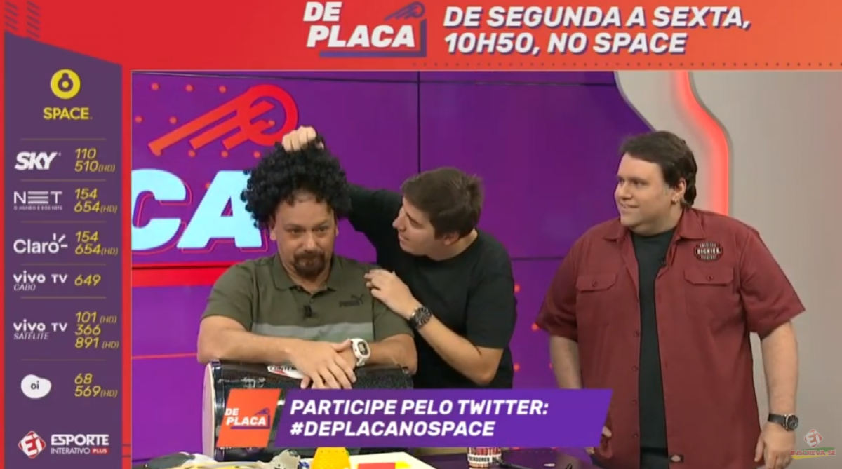 Alê Oliveira teve peruca arrancada ao vivo - Reprodução de TV