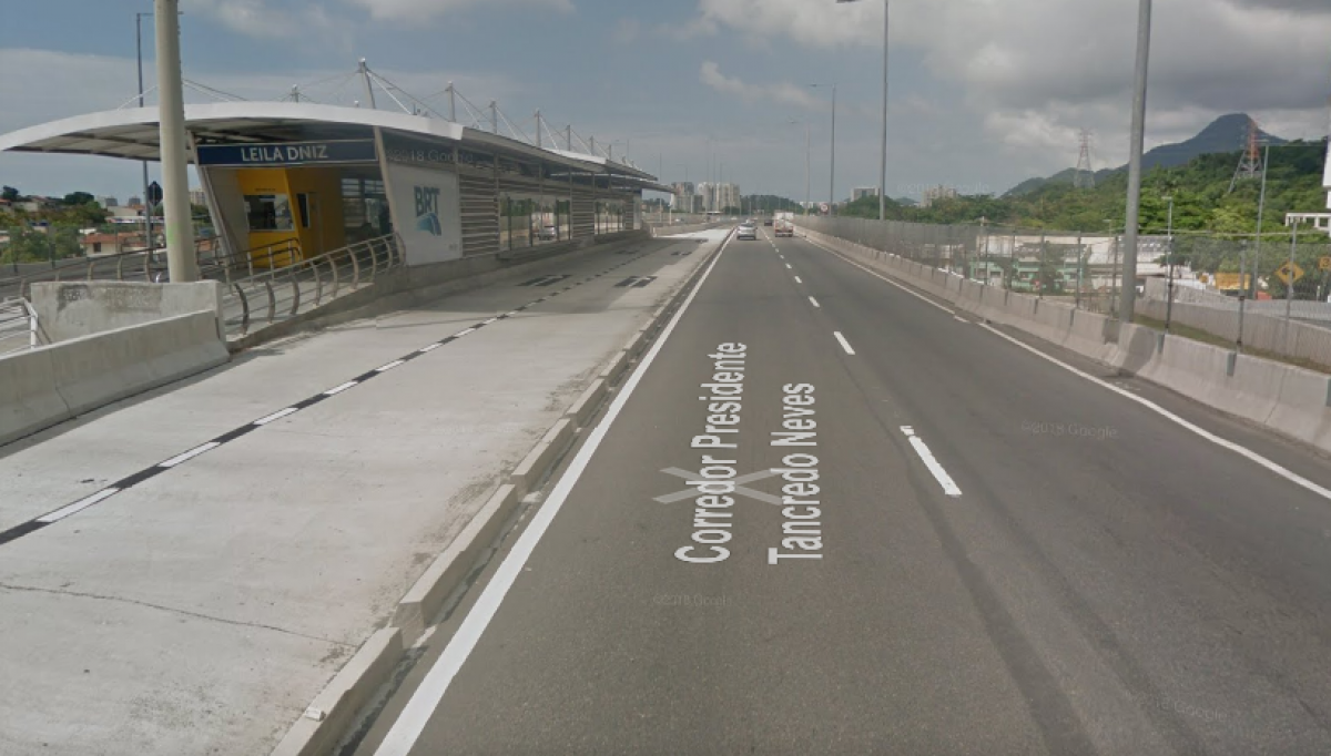 Avenida TransOlímpica, próximo à estação de BRT Leila Diniz - Reprodução / GoogleMaps