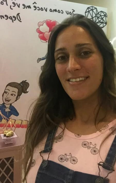 Danielle esta desaparecida desde a madrugada de sábado - Reprodução / Facebook