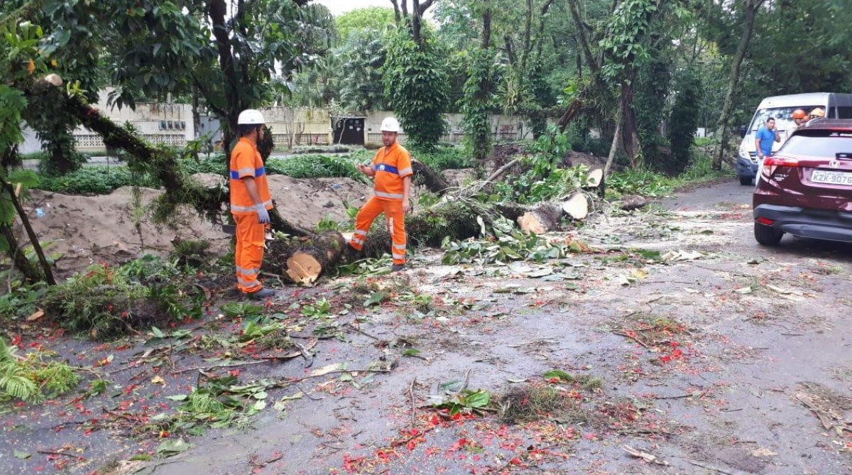 Equipes atuando em Muzema
