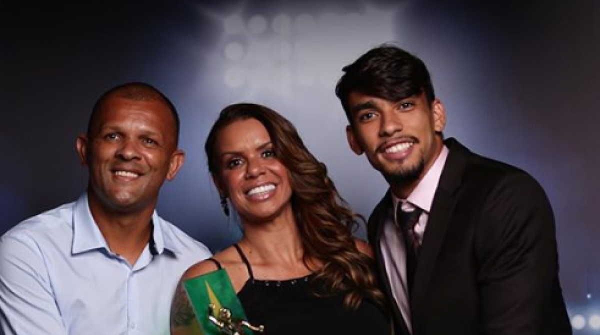 Paquetá conquista prêmio de melhor meia - Reprodução