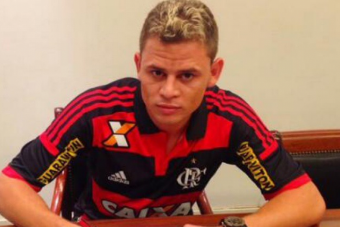 Onde está o Ex-jogador do Flamengo Pará?