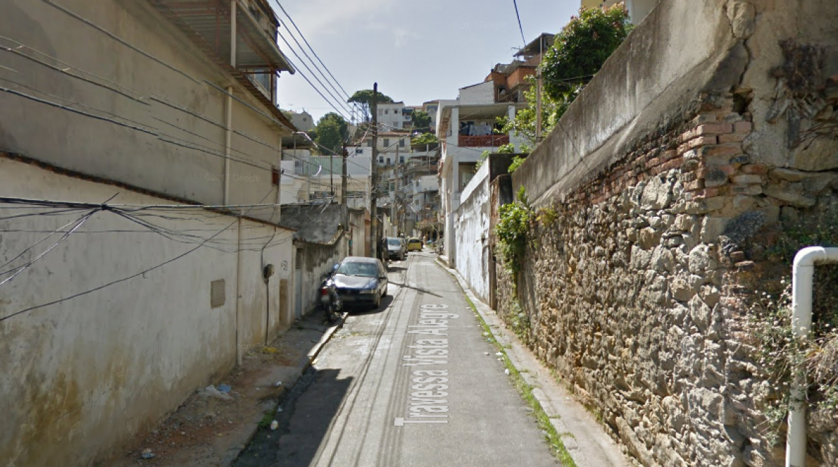Colombiano Hector Ivan Mora Vargas foi assassinado em rua de Santa Teresa - Reprodu&ccedil;&atilde;o/Google Street View