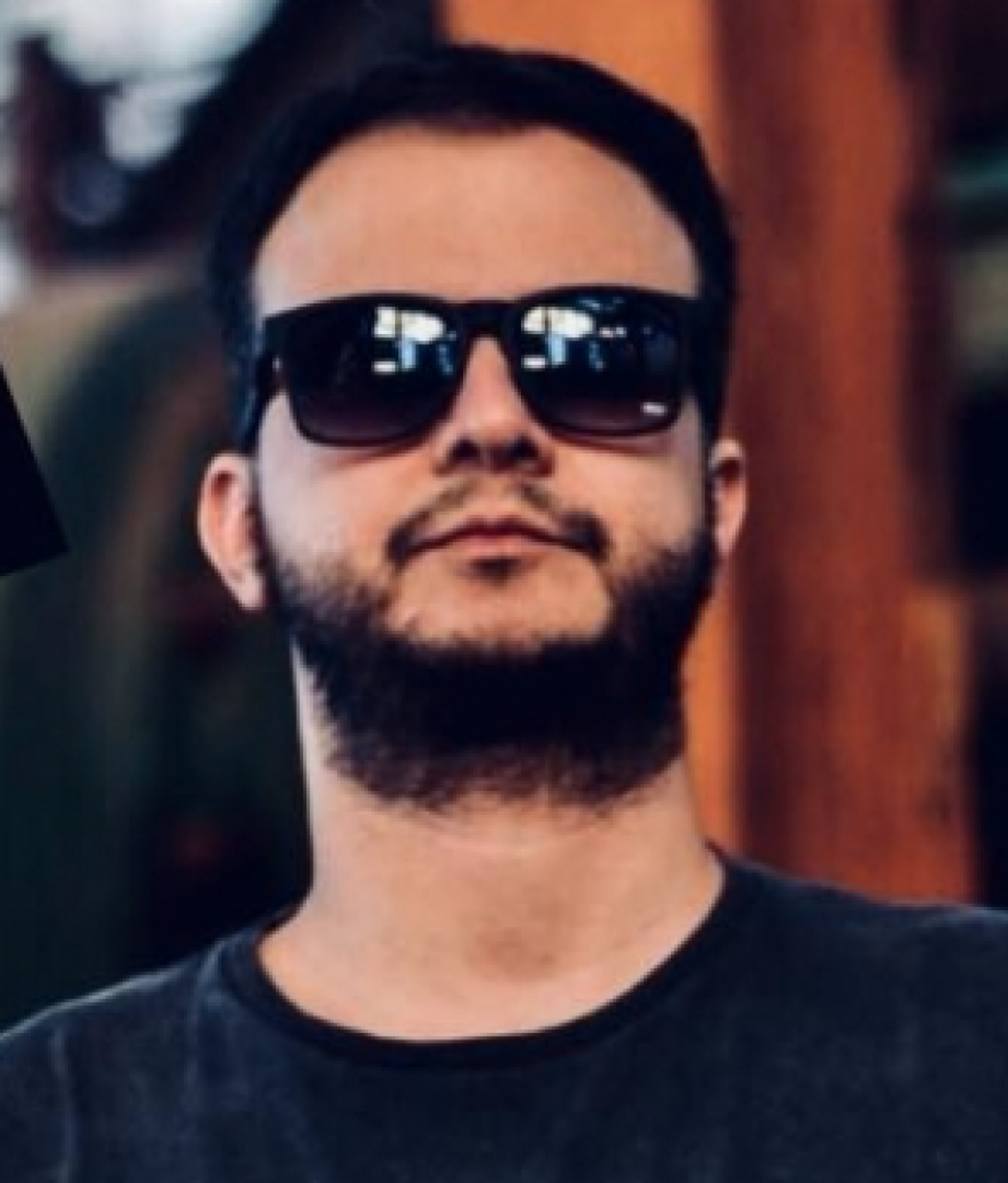 DJ Moranes em cartaz de divulga&ccedil;&atilde;o de uma de suas festas