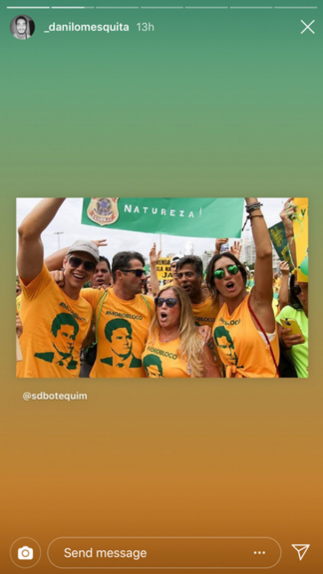 Famosos em manifestação pró-Moro