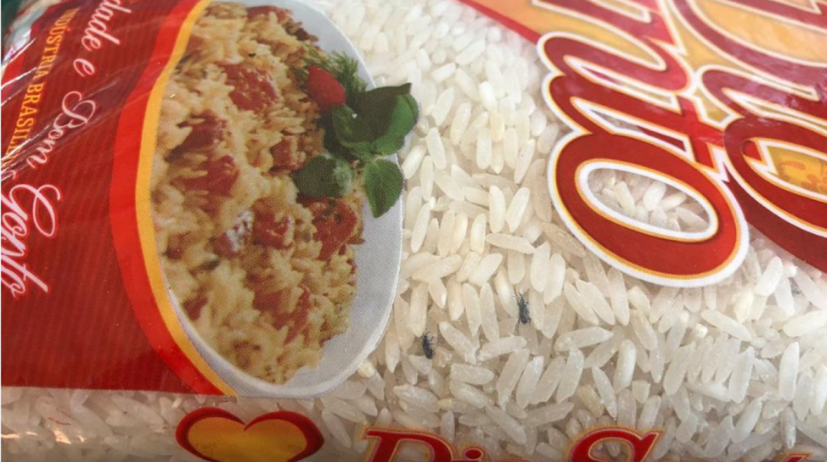 Produtos embalados com carunchos