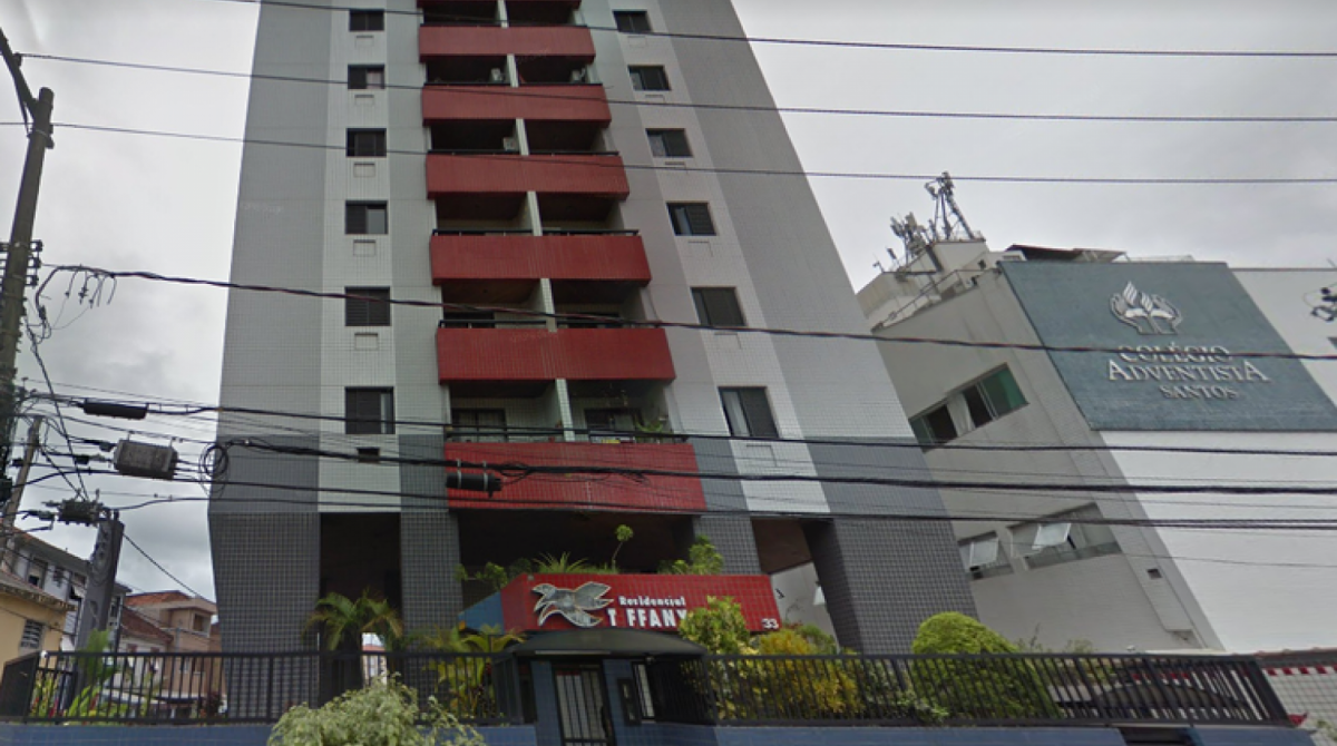 Edificio Tyffany, em Santos, pertence à Marinha e abriga a militares que servem na Capitania dos Portos - Reprodução/Google Maps