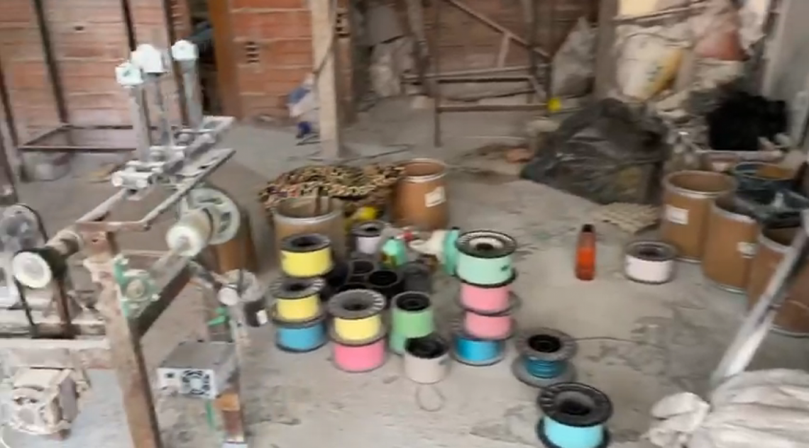 Decon estoura fábrica de linha chilena

 - Divulgação / Decon