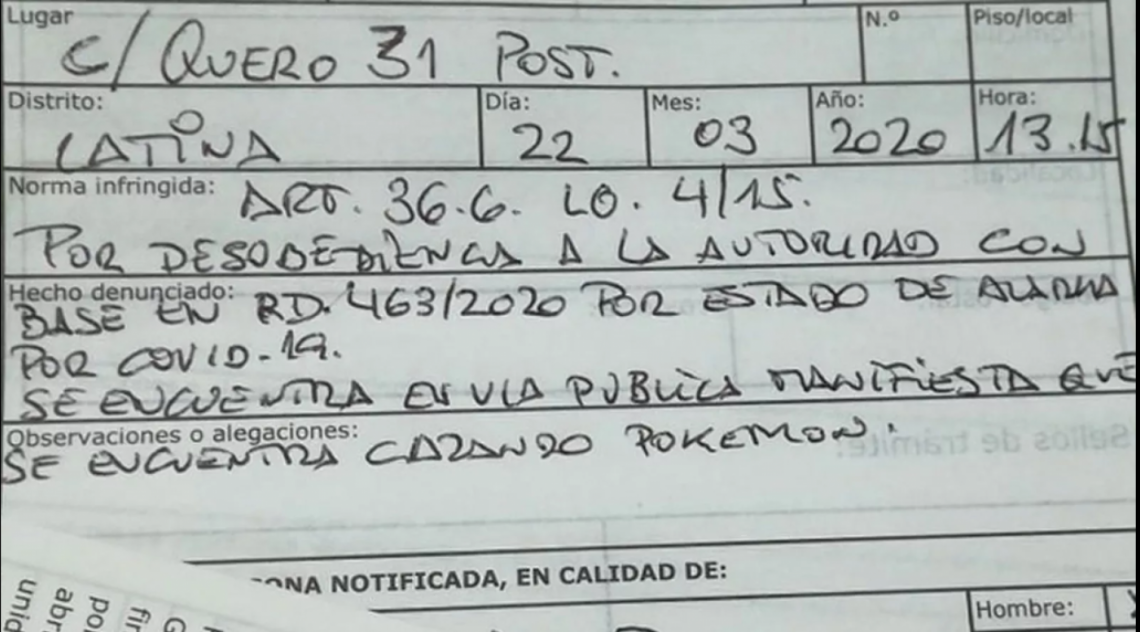 Multa da polícia espanhola a idoso na rua - Reprodução Twitter PokéXperto