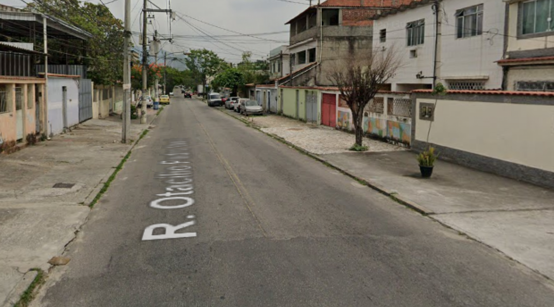 Carro é fuzilado na rua Rua Otacílio Pedro Vasco, em Parque Anchieta - Reprodução / Google Street View