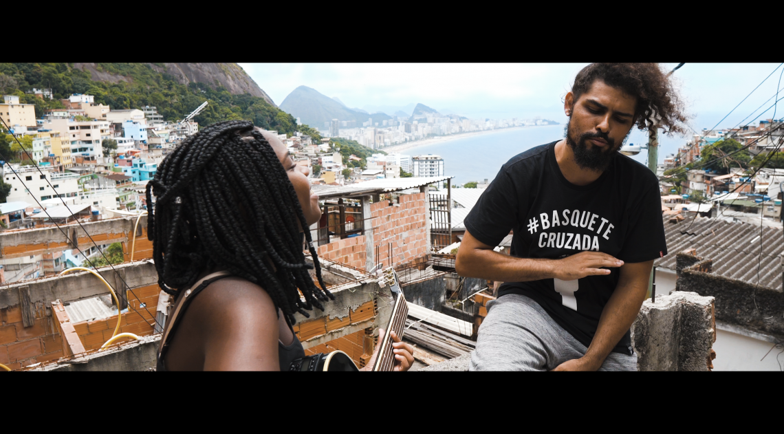 Clipe 'CARTA, é pra você cria' foi gravado no Vidigal, Zona Sul do Rio - Reprodução/Max Chagas