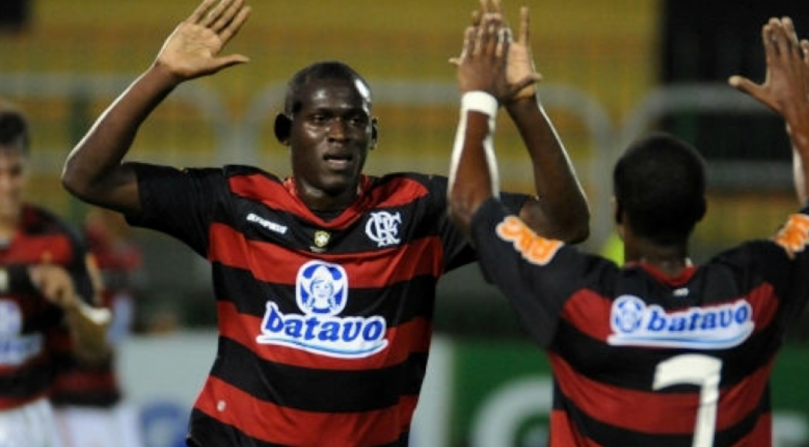 Considerado uma grande revela&ccedil;&atilde;o do futebol colombiano, o atacante Cristian Borja n&atilde;o teve boa passagem pelo Flamengo em 2010