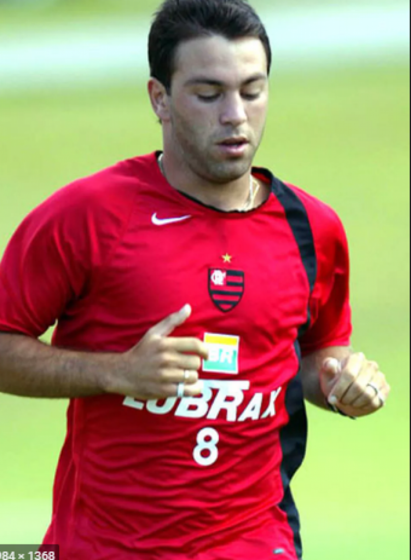 Com passagem pela Inter de Milão, Horácio Peralta chegou com status de craque ao Flamengo. Porém o uruguaio decepcionou na sua passagem pelo clube carioca.