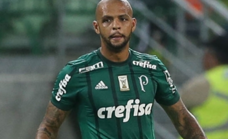 Torcedores do Flamengo pedem a contratação de Felipe Melo nas redes sociais