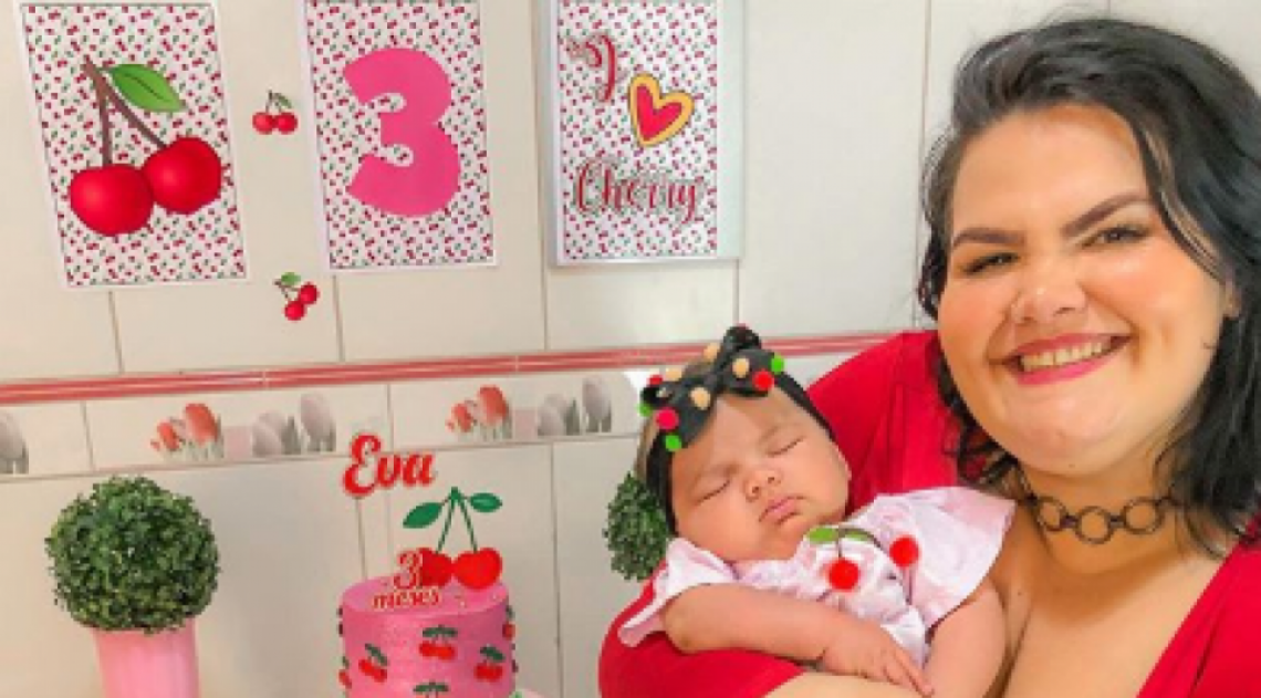 Thais Carla e filha - Reprodução / Instagram