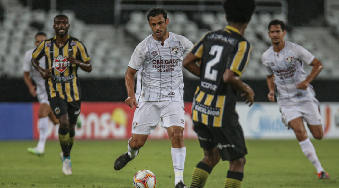 Fred não impediu derrota do Fluminense - LUCAS MERÇON / FLUMINENSE F.C.