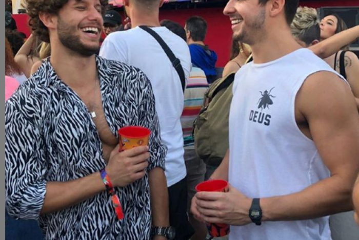Igor Cosso posa com namorado - Reprodução / Instagram
