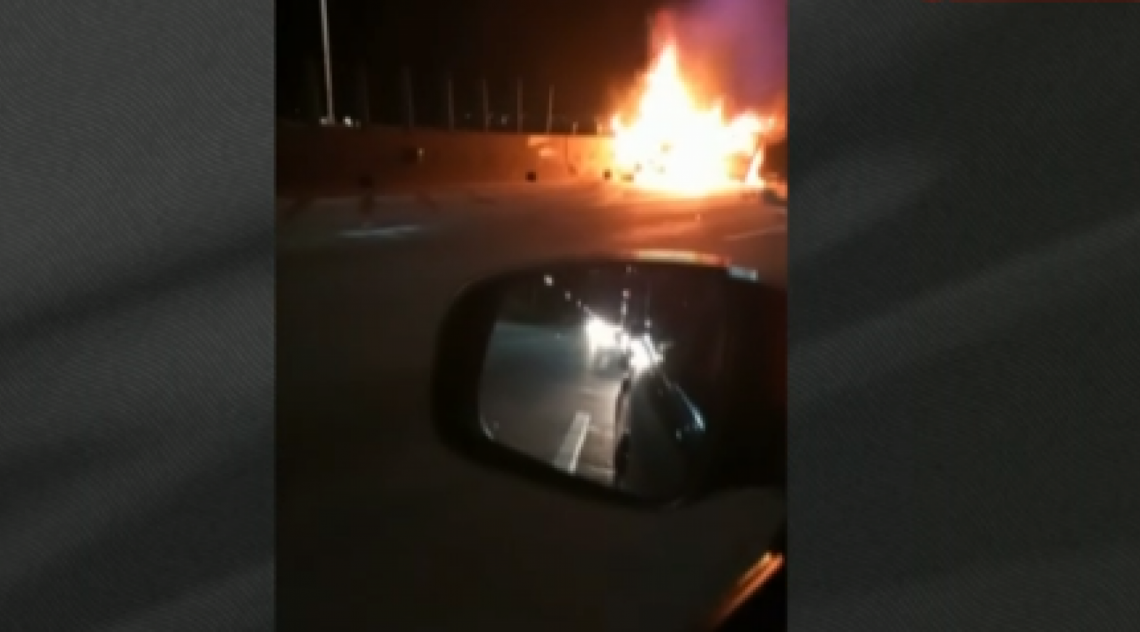 Acidente na Ponte-Rio Niterói deixa três feridos - Reprodução / GloboNews