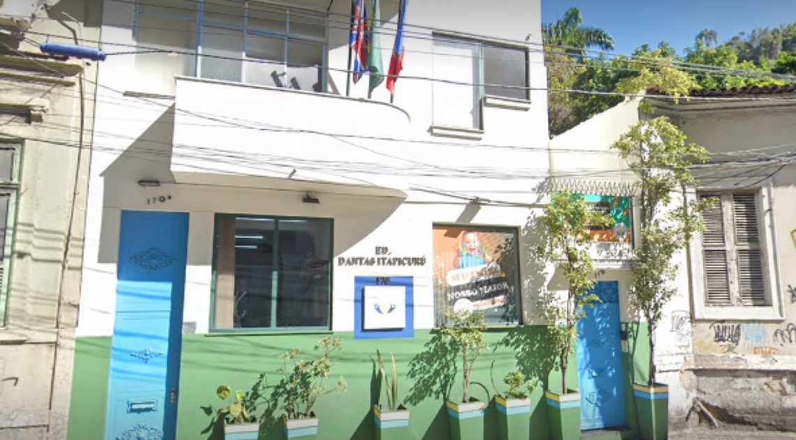 Escola particular Dantas Itapicurú, no Catete - Reprodução / Google Street View