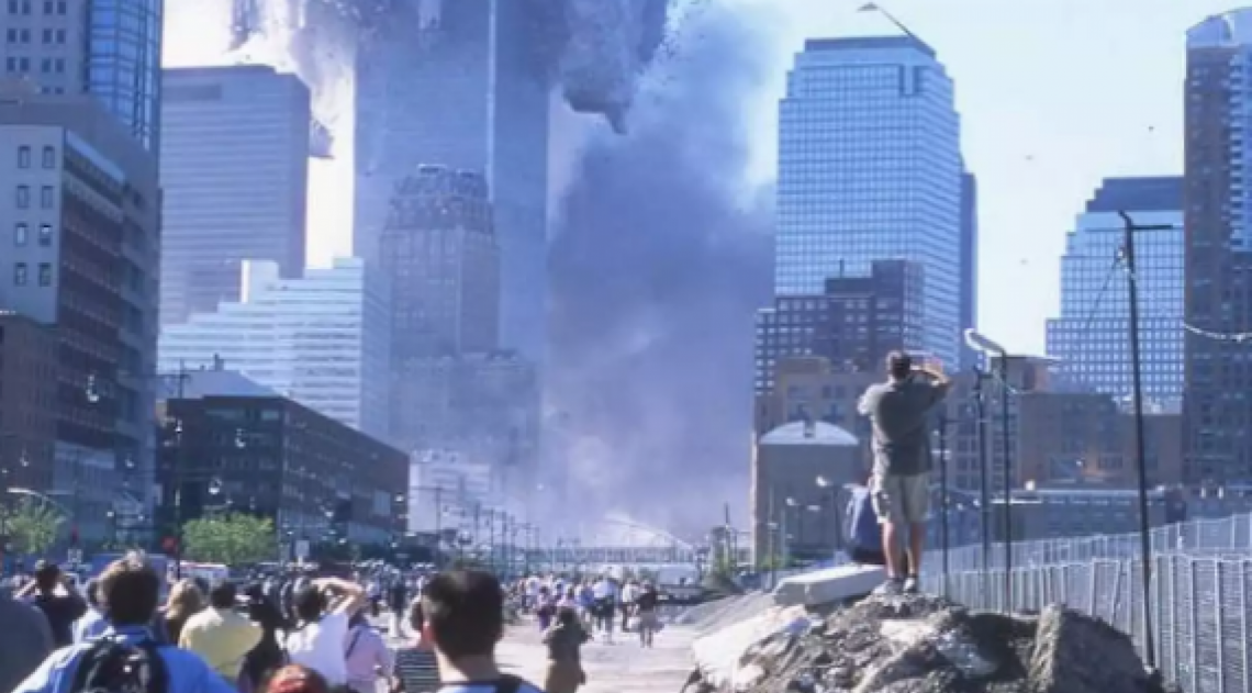 Cena do documentário 'À Sombra das Torres: O 11 de setembro em Stuyvesant'  - Reprodução