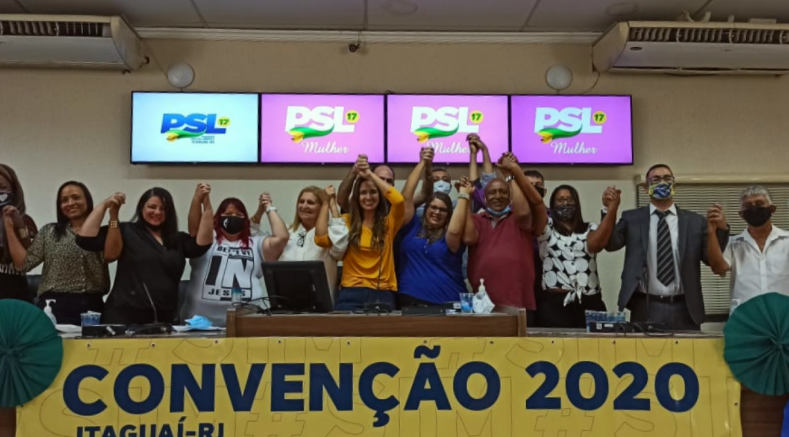 Ana Sagário ao centro, de camisa amarela: PSL confirma seu nome como candidata a prefeita da cidade - Divulgação - PSL Itaguaí