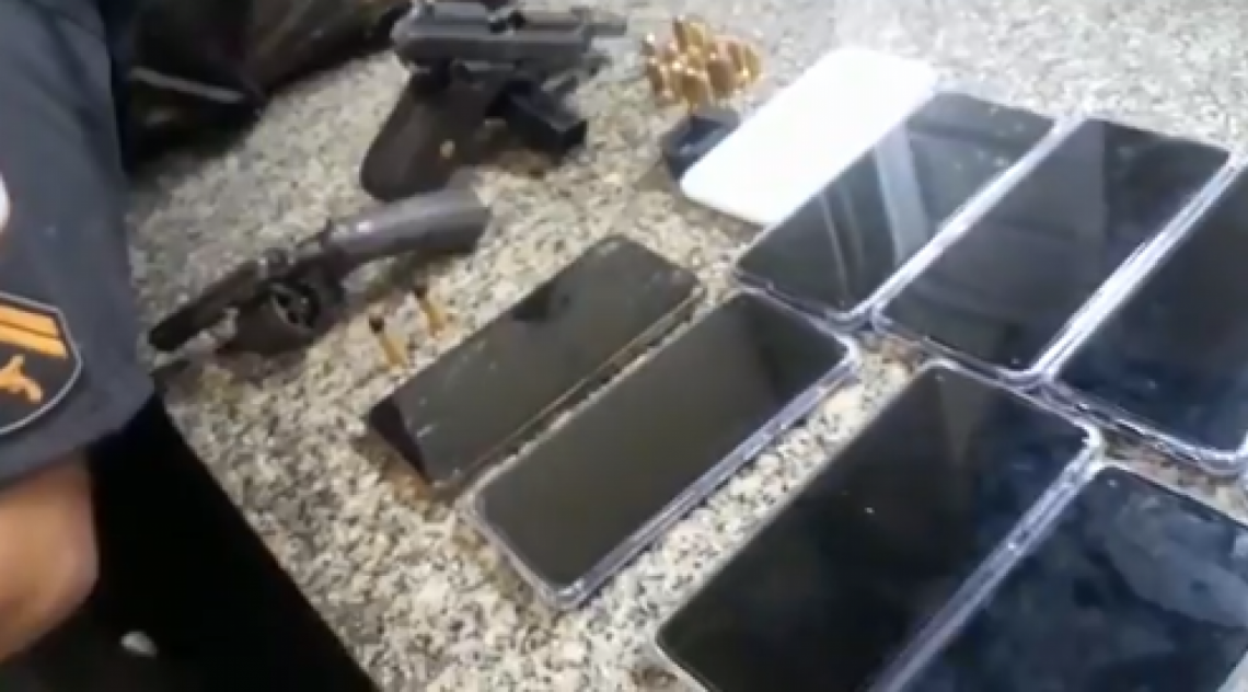 PM frustra roubo a loja de eletrônicos em Copacabana - Reprodução / Twitter PMERJ