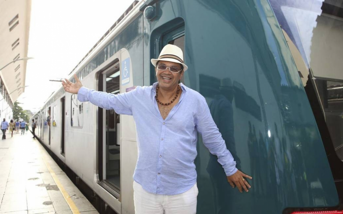 Live do Trem do Samba acontece nesta quarta-feira diretamente da quadra da Portela