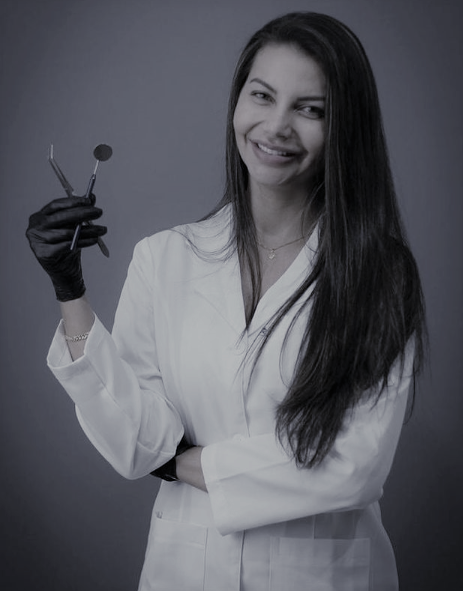 Mayara tinha 31 anos e cursava pós em odontologia no centro universitário em que foi assassinada