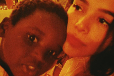 Bruna Marquezine posta foto com Bless, filho de Giovanna Ewbank e Gagliasso