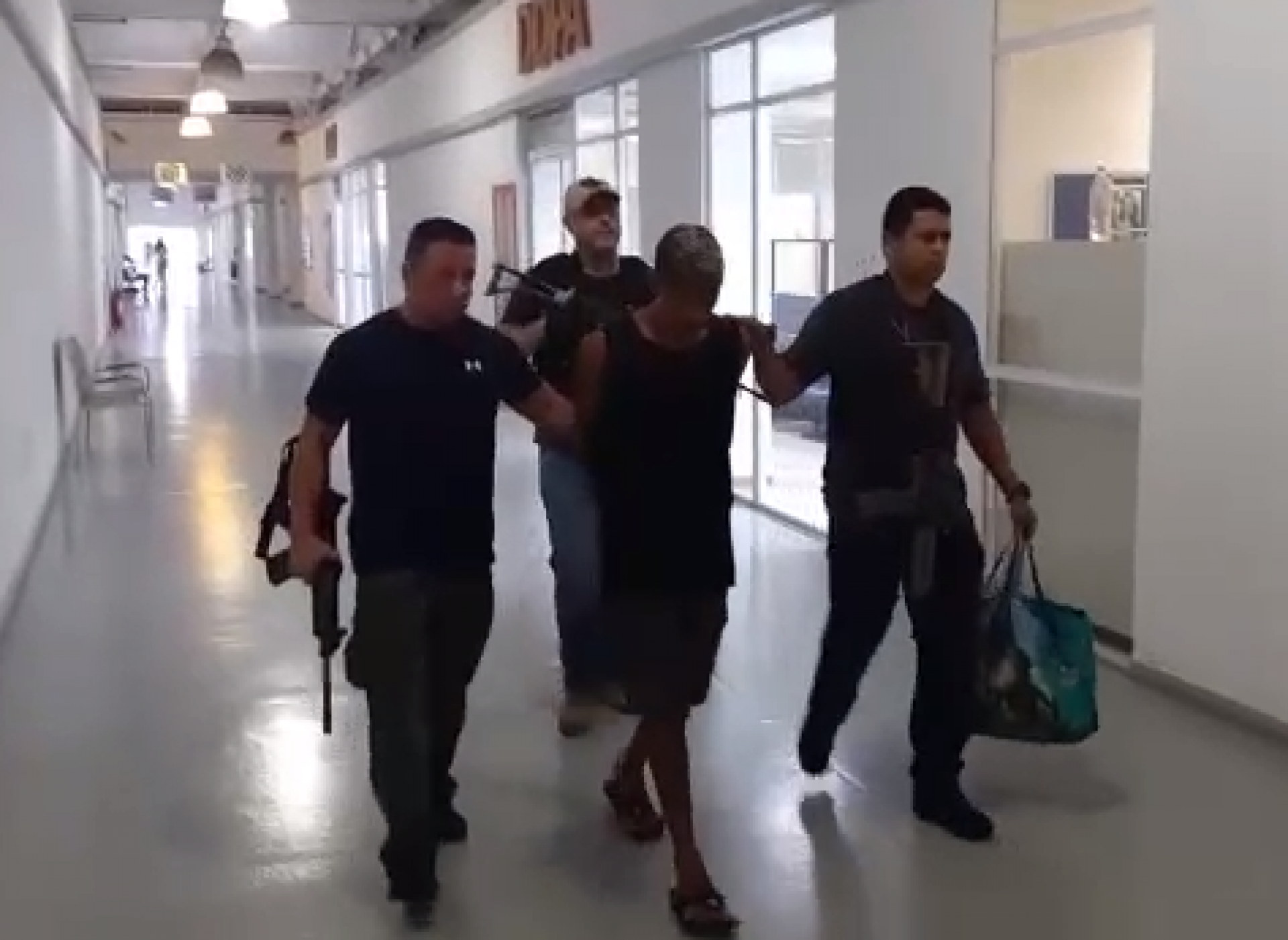 Pol&iacute;cia prende gerente do tr&aacute;fico de drogas de Coelho Neto