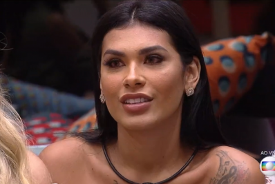 'BBB21': Karol diz que está preocupada com Pocah: 'Tá dormindo demais'