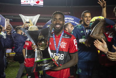 Flamengo recusa proposta de clube francês por Gerson, diz site